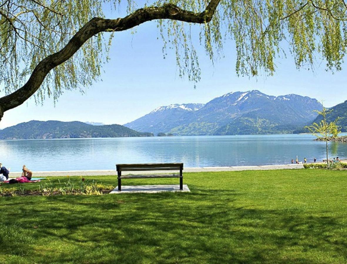 Harrison Beach Hotel Harrison Hot Springs Kültér fotó