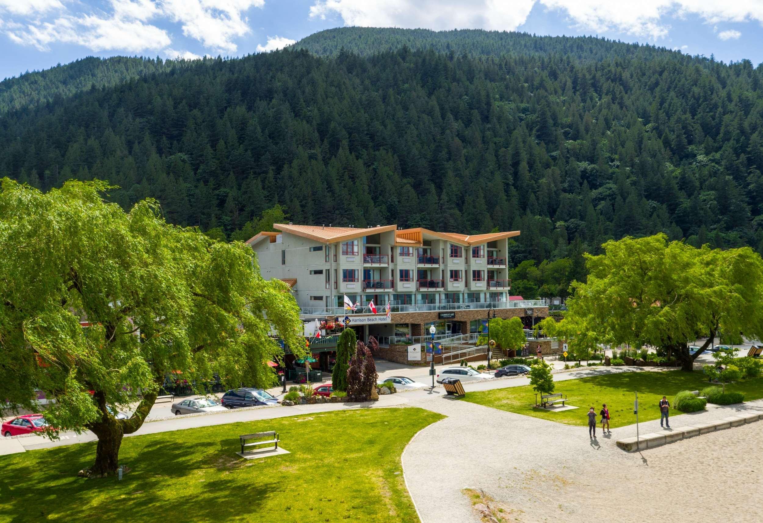 Harrison Beach Hotel Harrison Hot Springs Kültér fotó