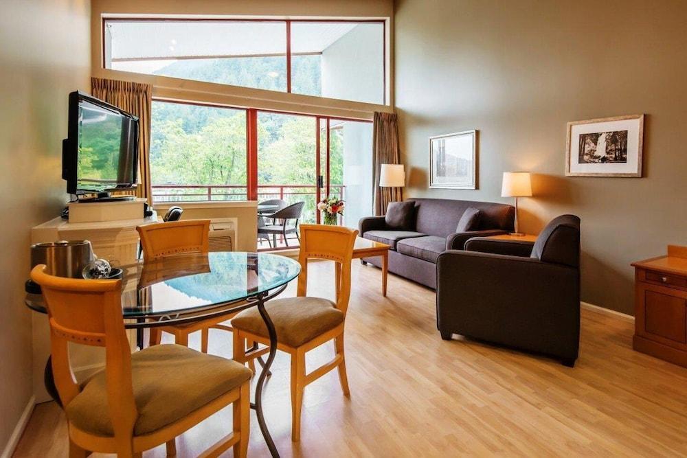 Harrison Beach Hotel Harrison Hot Springs Kültér fotó