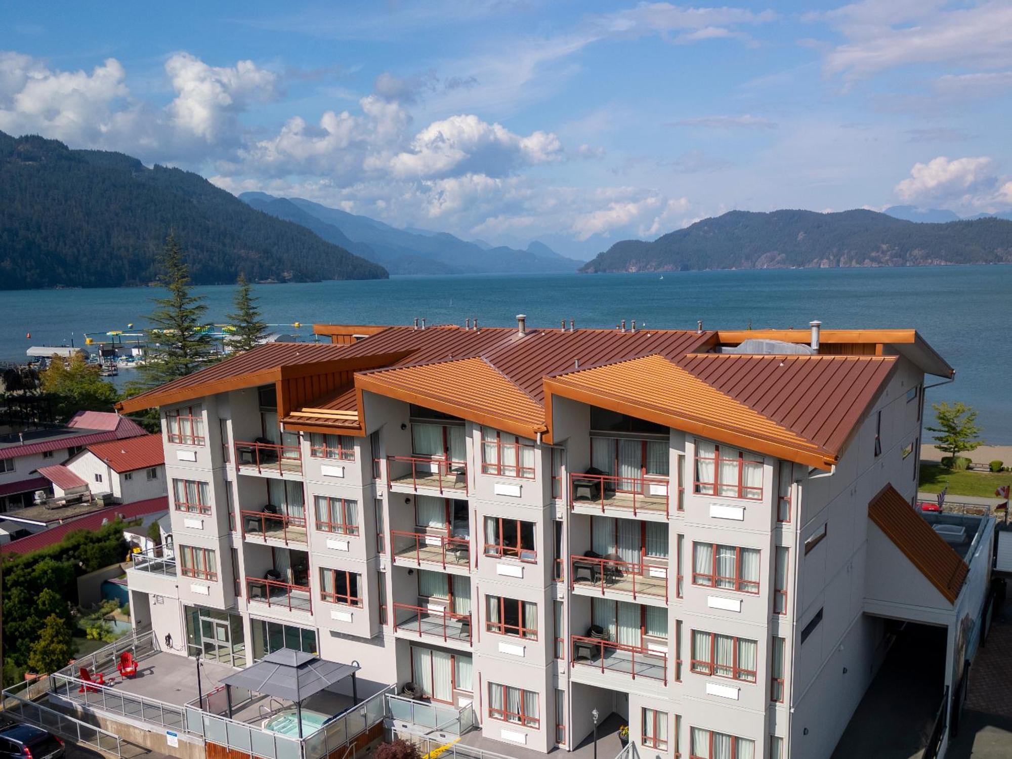 Harrison Beach Hotel Harrison Hot Springs Kültér fotó