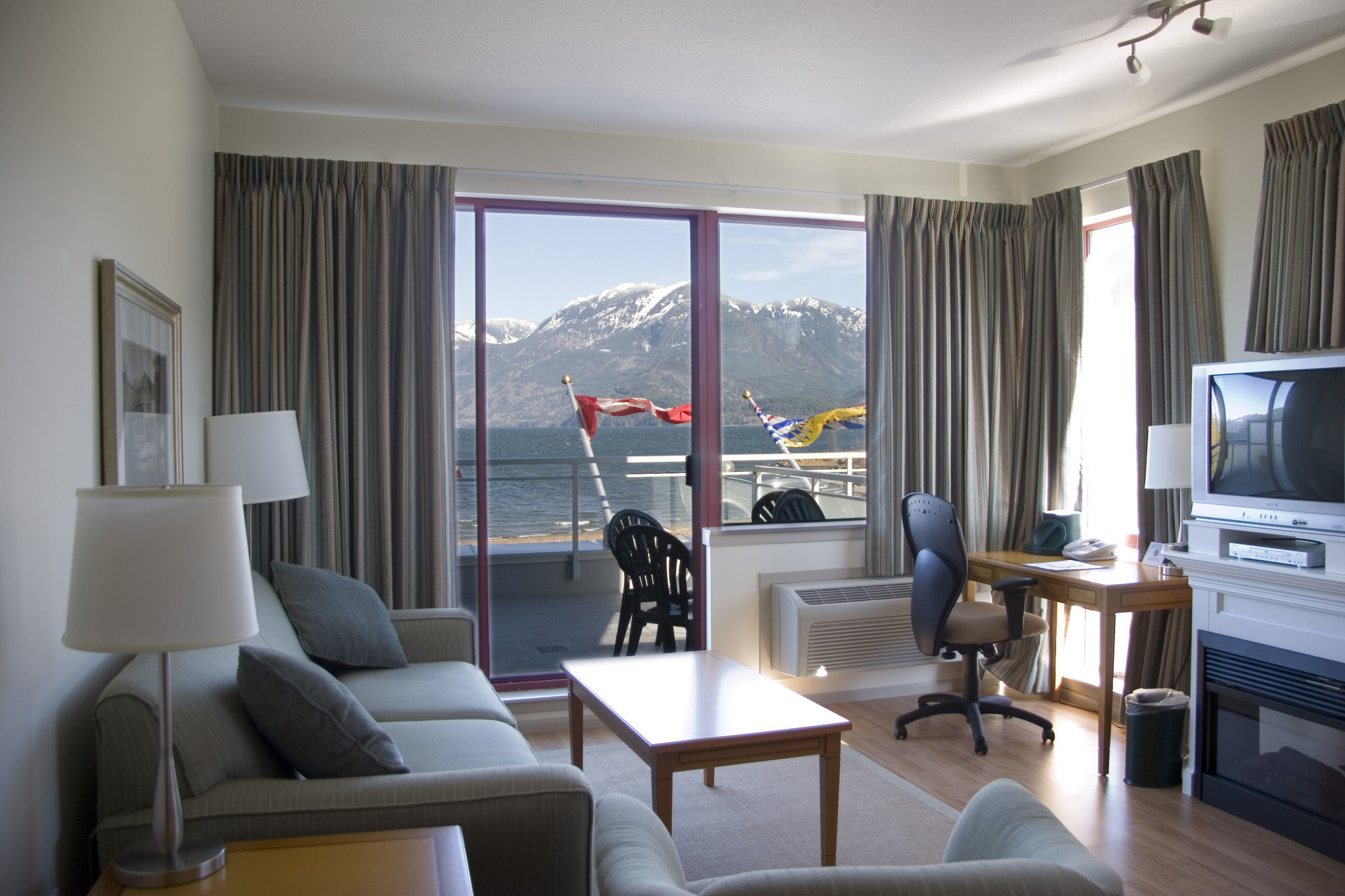 Harrison Beach Hotel Harrison Hot Springs Szoba fotó